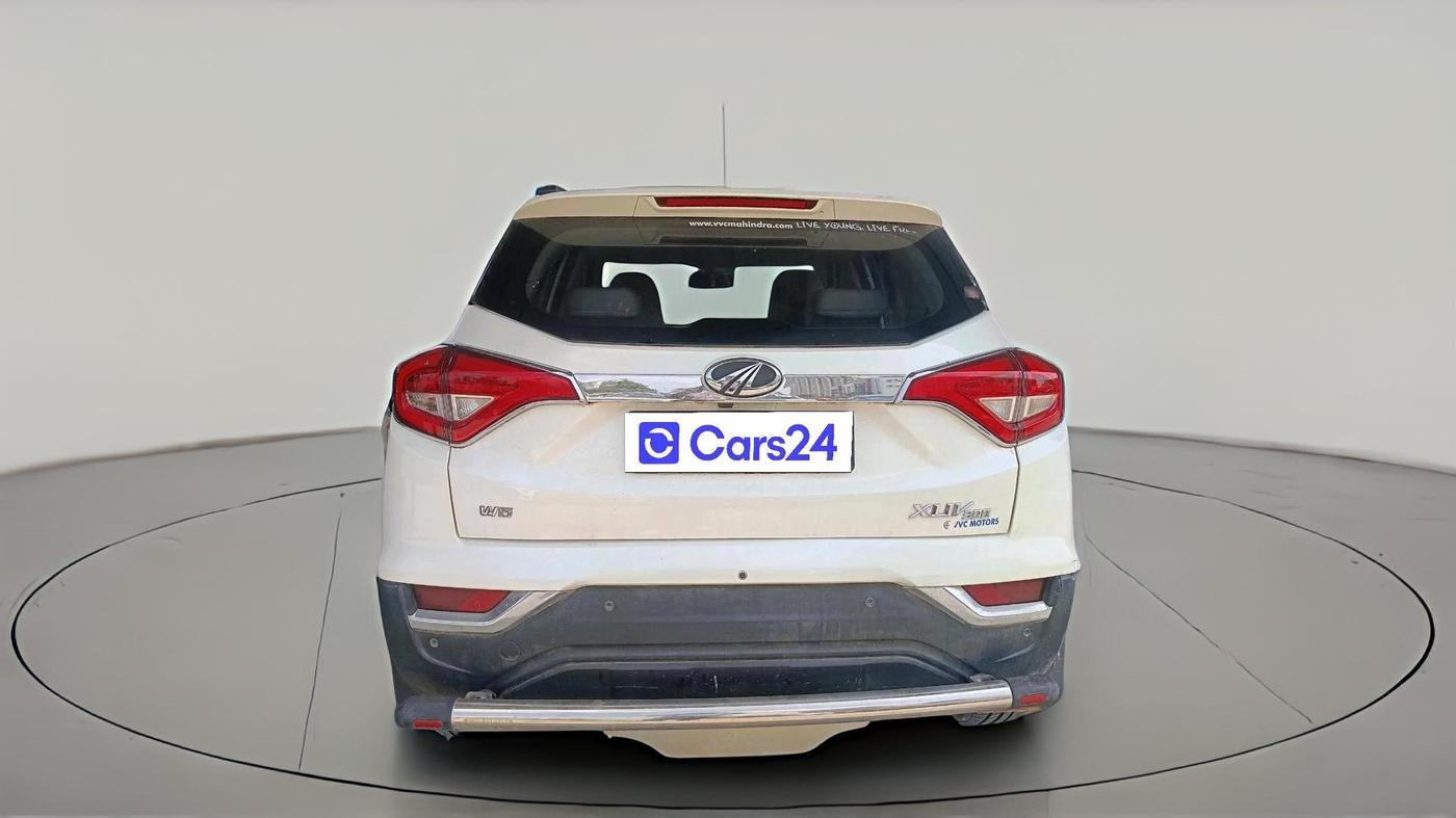 2020 Mahindra XUV300 W6 1.5 Diesel, Diesel, Manual, 94,553 km, exterior