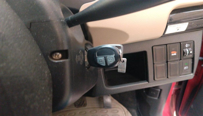 2018 Maruti Wagon R 1.0 VXI, Petrol, Manual, 45,035 km, interior