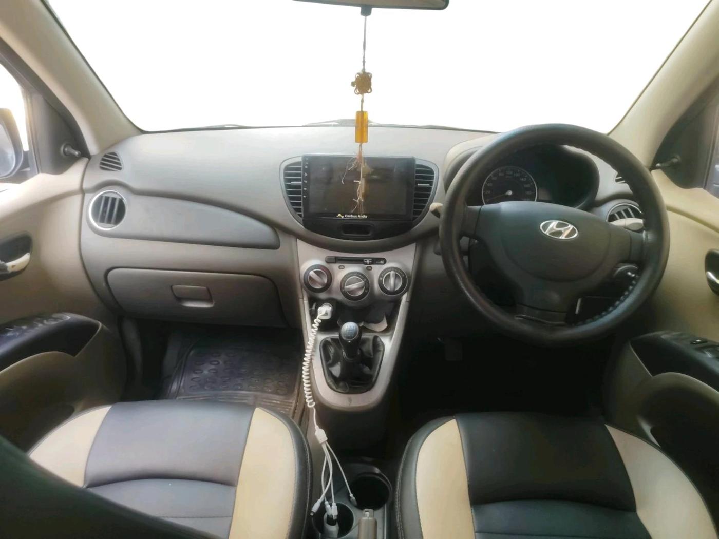 2012 Hyundai i10 MAGNA 1.1 LPG, Petrol, Manual, 47,395 km, interior