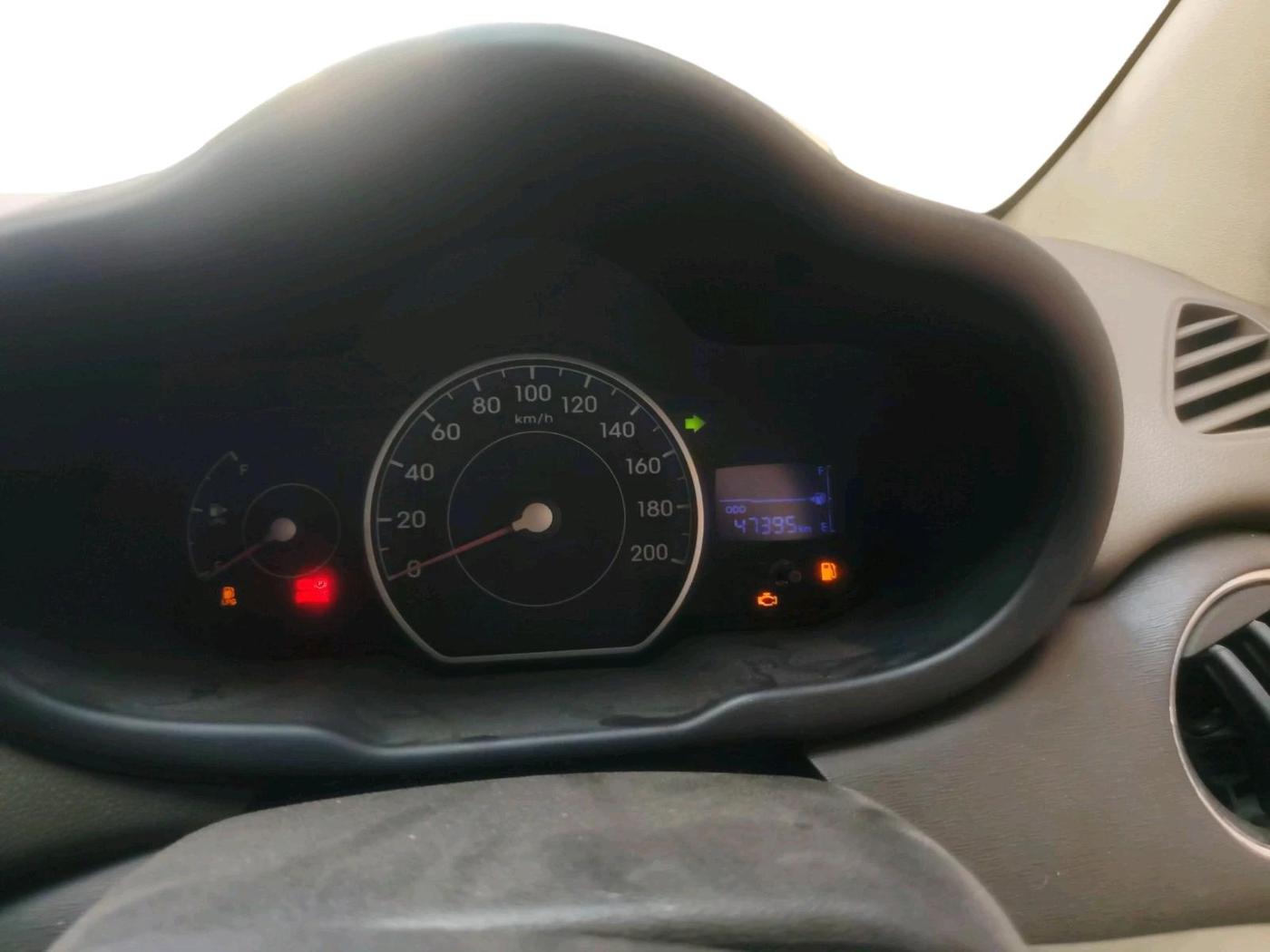 2012 Hyundai i10 MAGNA 1.1 LPG, Petrol, Manual, 47,395 km, interior