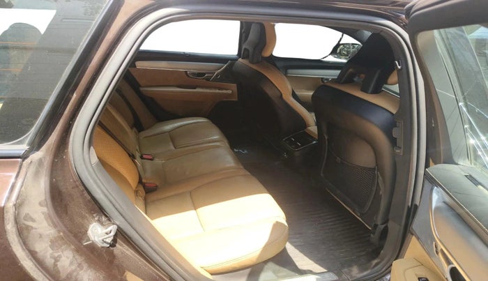 2017 Volvo V90 CROSS COUNTRY D5 INSCRIPTION , Diesel, Automatic, 1,59,377 km, interior