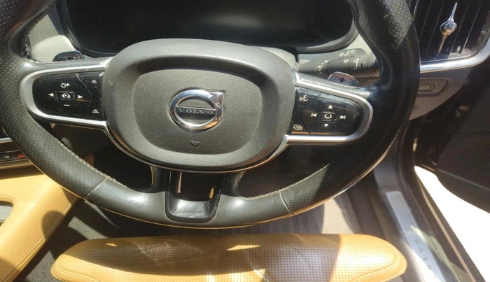 2017 Volvo V90 CROSS COUNTRY D5 INSCRIPTION , Diesel, Automatic, 1,59,377 km, interior