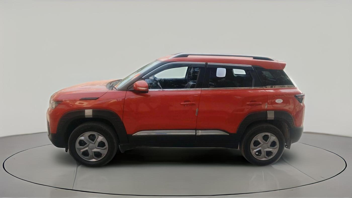 2024 Maruti BREZZA VXI AT SMART HYBRID, Petrol, Automatic, 15,547 km, exterior