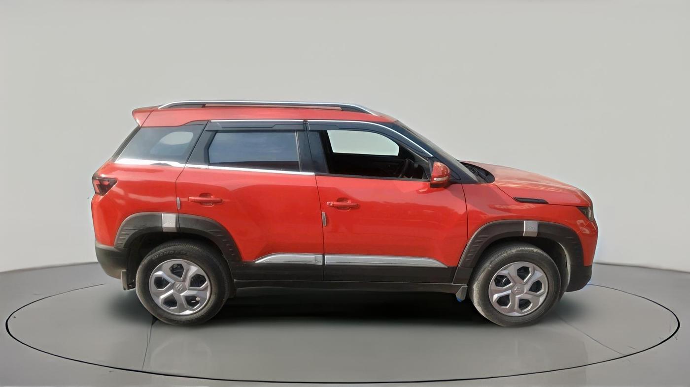 2024 Maruti BREZZA VXI AT SMART HYBRID, Petrol, Automatic, 15,547 km, exterior