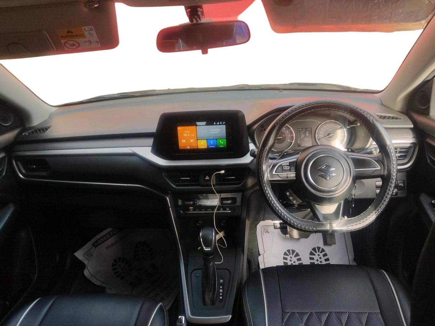 2024 Maruti BREZZA VXI AT SMART HYBRID, Petrol, Automatic, 15,547 km, interior