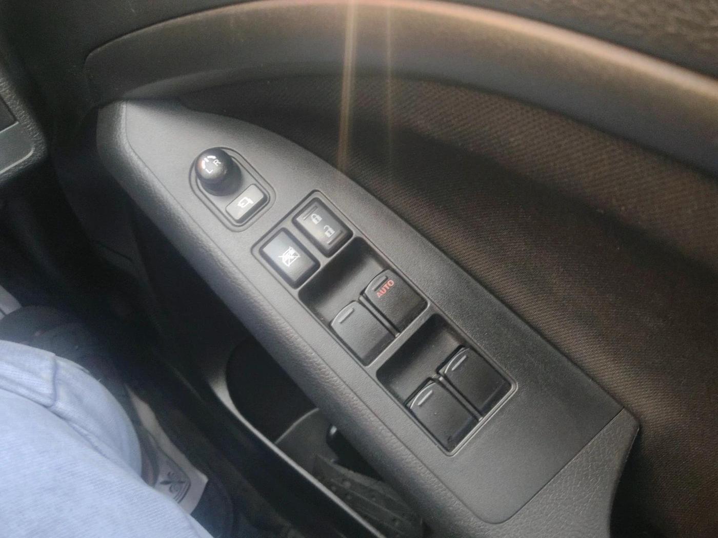 2024 Maruti BREZZA VXI AT SMART HYBRID, Petrol, Automatic, 15,547 km, interior