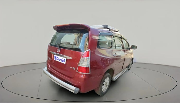 2008 Toyota Innova G4 2.5 7 STR, Diesel, Manual, 2,72,304 km, exterior