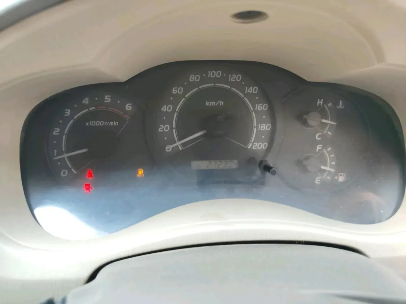 2008 Toyota Innova G4 2.5 7 STR, Diesel, Manual, 2,72,304 km, interior