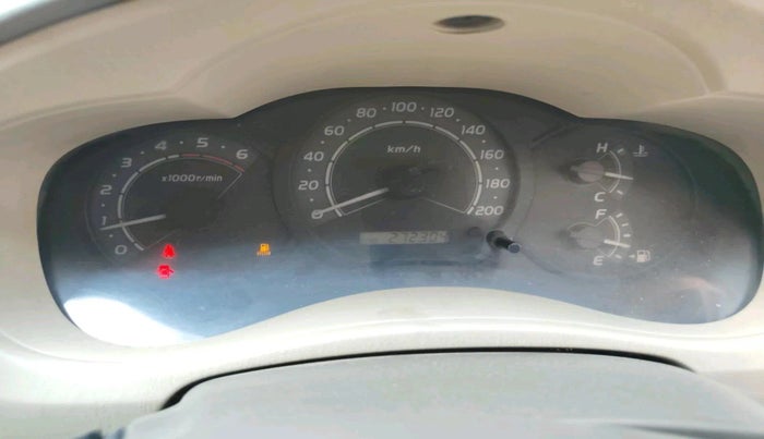 2008 Toyota Innova G4 2.5 7 STR, Diesel, Manual, 2,72,304 km, interior