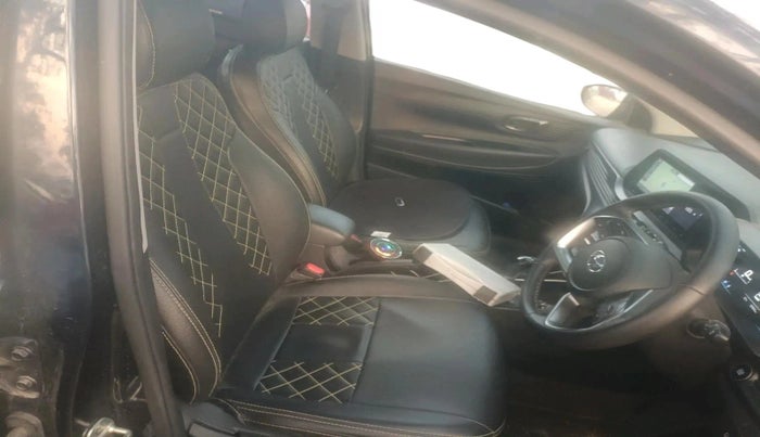 2021 Hyundai NEW I20 ASTA 1.2 AT, Petrol, Automatic, 32,583 km, interior