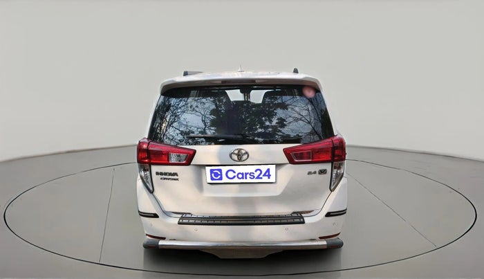 2021 Toyota Innova Crysta 2.4 VX 8 STR, Diesel, Manual, 1,60,898 km, exterior