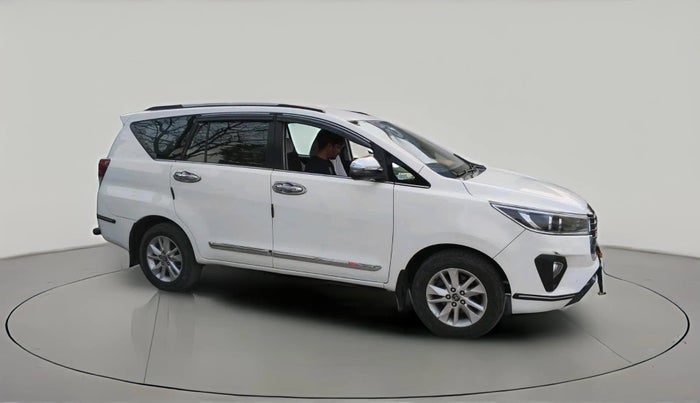 2021 Toyota Innova Crysta 2.4 VX 8 STR, Diesel, Manual, 1,60,898 km, exterior