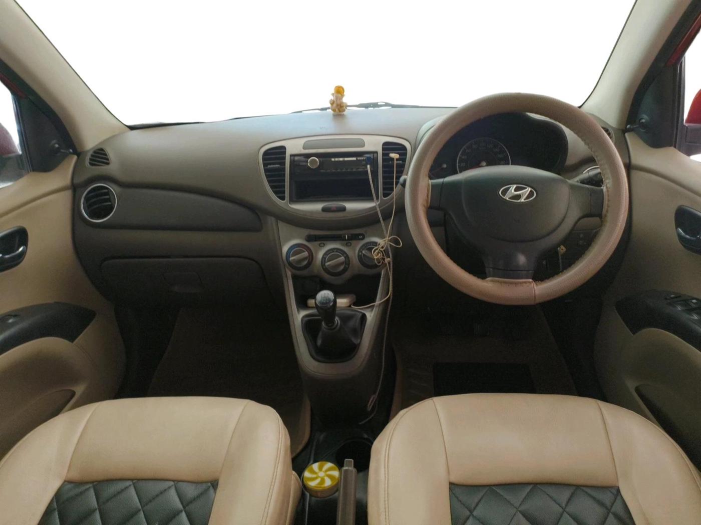 2012 Hyundai i10 MAGNA 1.1 LPG, Petrol, Manual, 1,45,995 km, interior