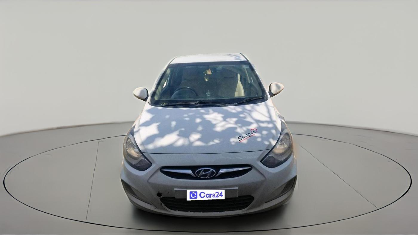 2013 Hyundai Verna FLUIDIC 1.6 CRDI SX, Diesel, Manual, 1,99,381 km, exterior