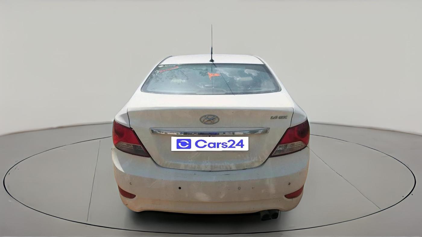 2013 Hyundai Verna FLUIDIC 1.6 CRDI SX, Diesel, Manual, 1,99,381 km, exterior