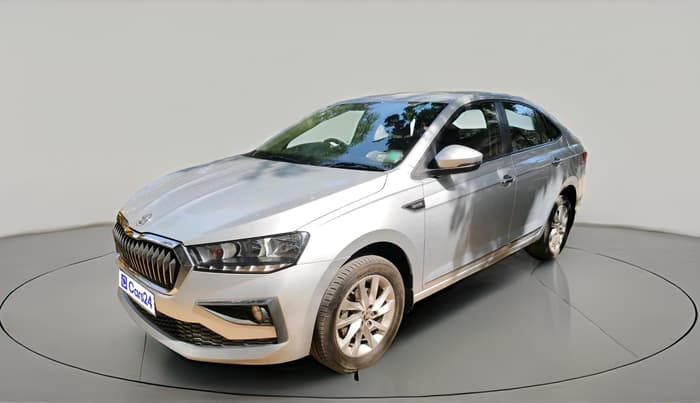 2023 Skoda SLAVIA AMBITION 1.0L TSI MT, Petrol, Manual, 32,372 km, exterior