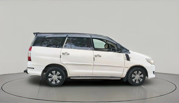 2012 Toyota Innova 2.5 G2 7STR, Diesel, Manual, 1,85,894 km, exterior