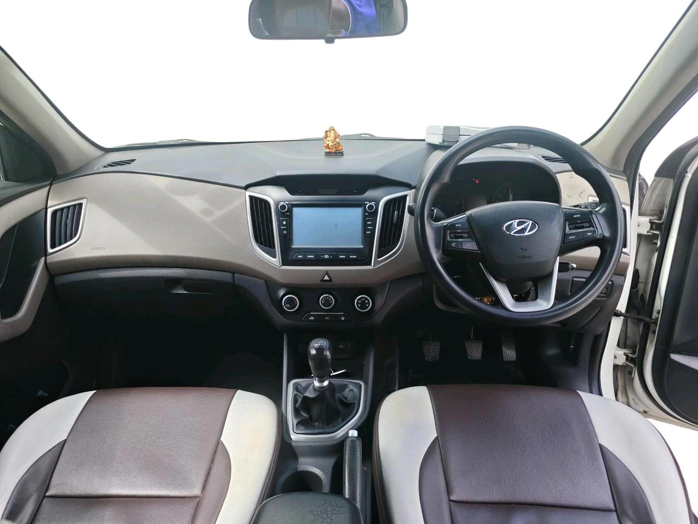 2016 Hyundai Creta S PLUS 1.4 DIESEL, Diesel, Manual, 3,71,673 km, interior