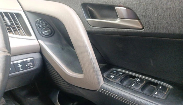 2017 Hyundai Creta SX (O) 1.6 DIESEL, Diesel, Manual, 1,26,836 km, interior
