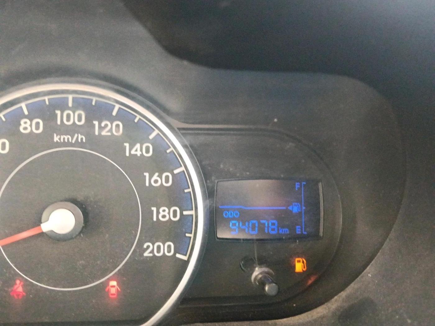 2013 Hyundai i10 SPORTZ 1.2, Petrol, Manual, 94,078 km, interior