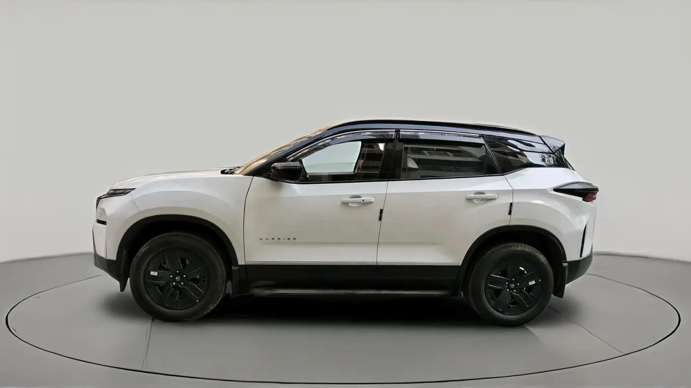 2024 Tata Harrier FEARLESS PLUS DUAL TONE AT, Diesel, Automatic, 8,583 km, exterior