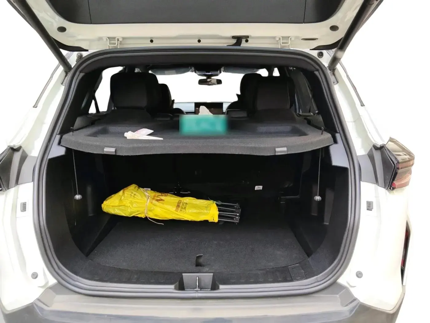2024 Tata Harrier FEARLESS PLUS DUAL TONE AT, Diesel, Automatic, 8,583 km, exterior