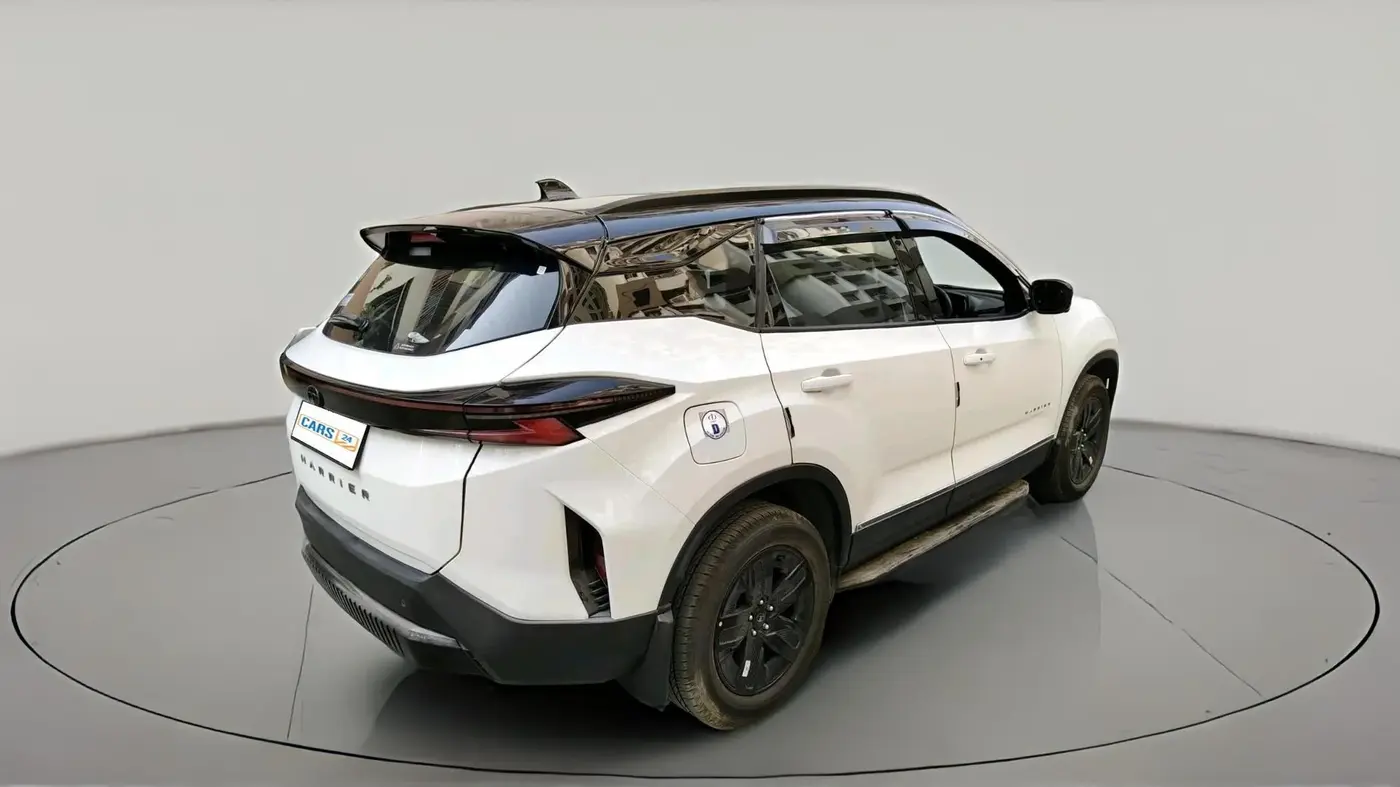 2024 Tata Harrier FEARLESS PLUS DUAL TONE AT, Diesel, Automatic, 8,583 km, exterior