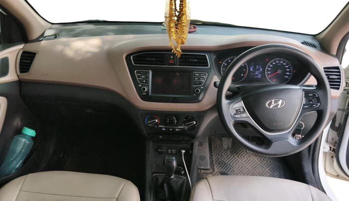 2019 Hyundai Elite i20 SPORTZ PLUS 1.2, Petrol, Manual, 1,41,348 km, interior