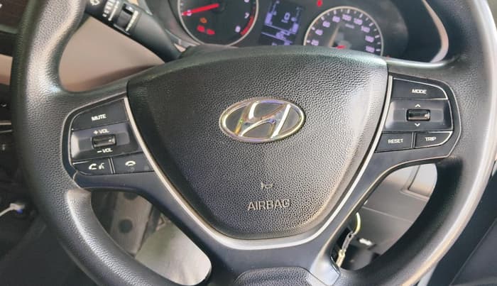 2019 Hyundai Elite i20 SPORTZ PLUS 1.2, Petrol, Manual, 1,41,348 km, interior