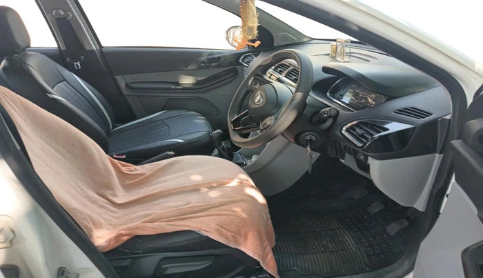 2022 Tata Tiago XT CNG, CNG, Manual, 6,208 km, interior