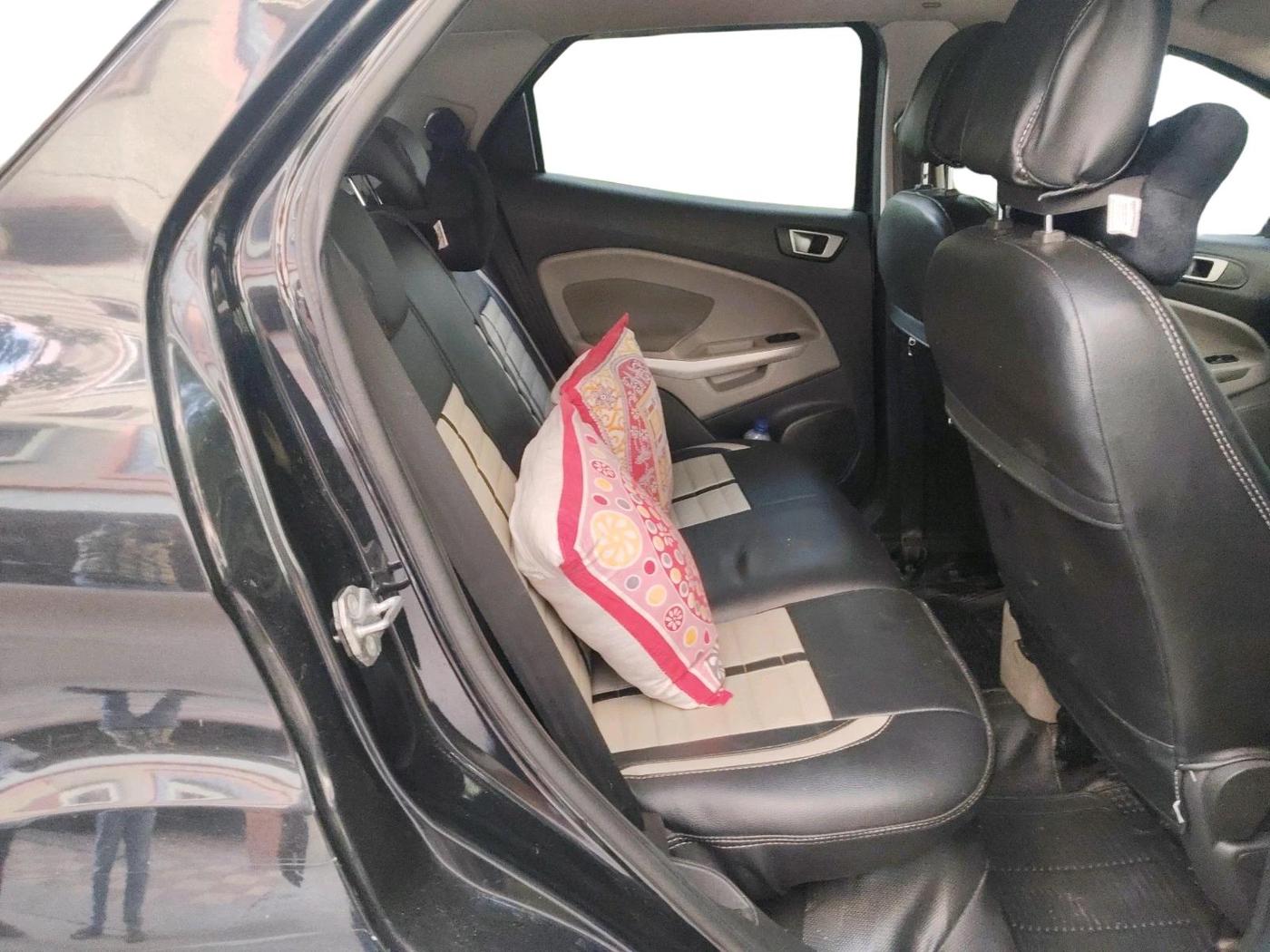 2015 Ford Ecosport TITANIUM 1.5L PETROL AT, Petrol, Automatic, 88,647 km, interior