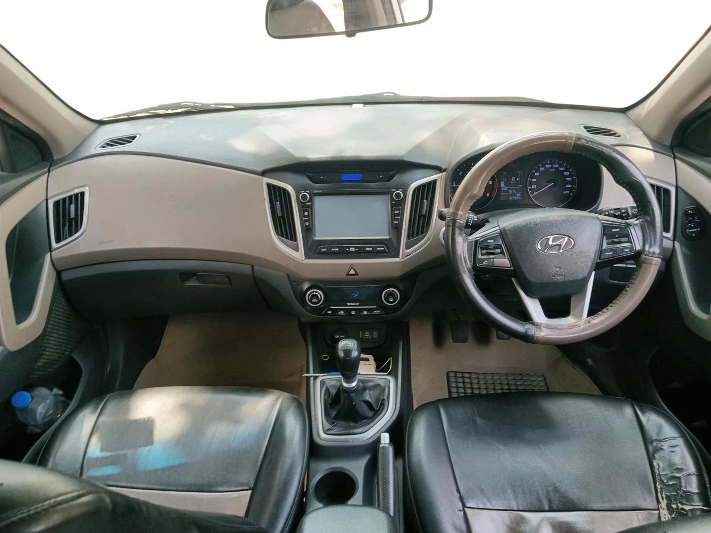 2017 Hyundai Creta SX PLUS 1.6 DIESEL, Diesel, Manual, 1,75,377 km, interior