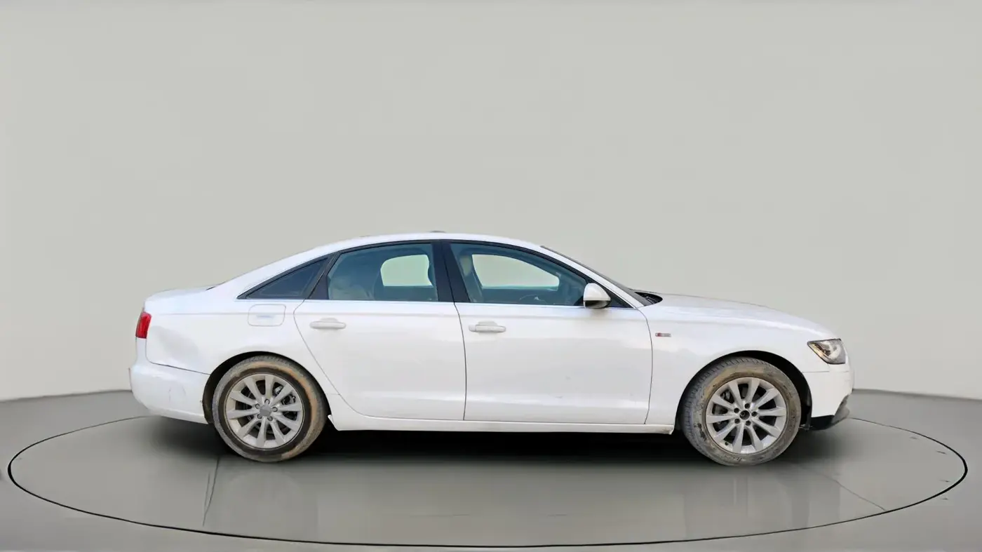 2013 Audi A6 2.0 TDI PREMIUM, Diesel, Automatic, 91,970 km, exterior