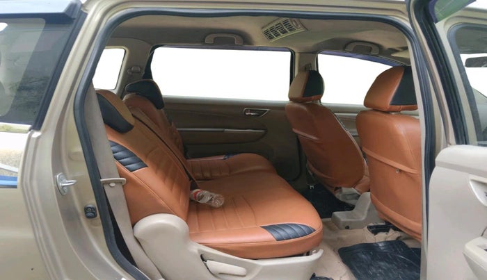 2012 Maruti Ertiga VDI, Diesel, Manual, 1,22,138 km, interior