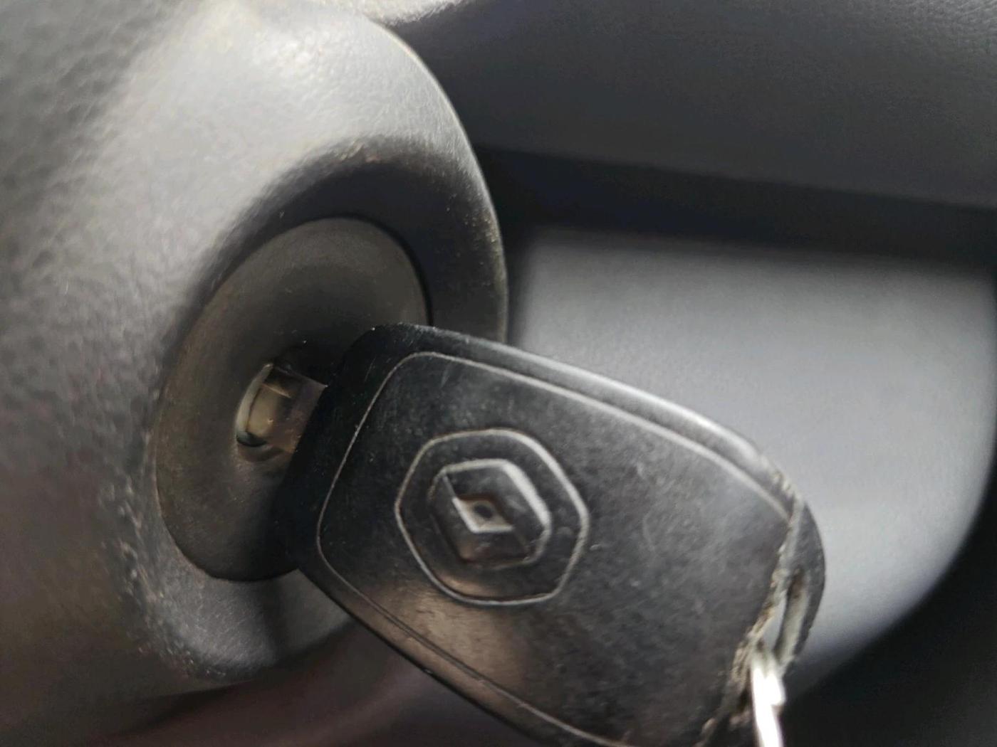 2016 Renault Kwid RXT 0.8, Petrol, Manual, 92,344 km, interior