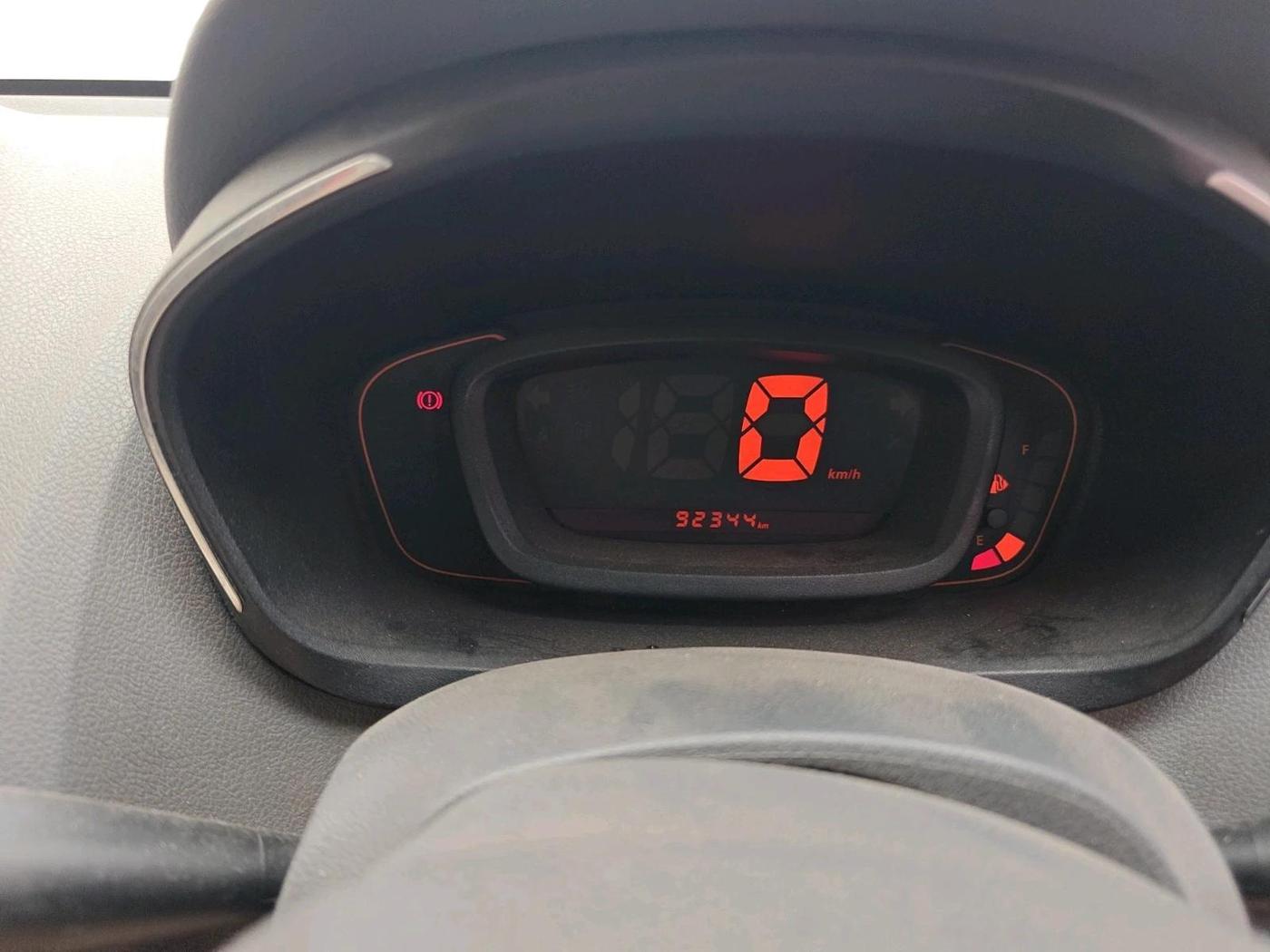 2016 Renault Kwid RXT 0.8, Petrol, Manual, 92,344 km, interior