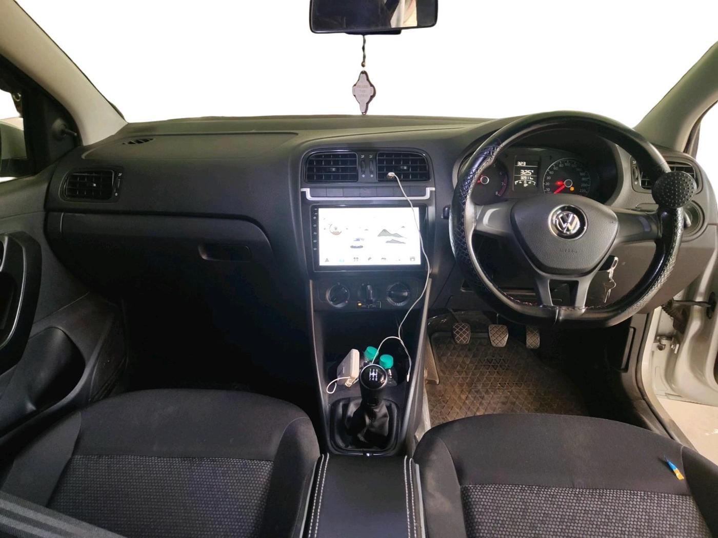 2021 Volkswagen Polo TRENDLINE 1.0L, Petrol, Manual, 32,911 km, interior