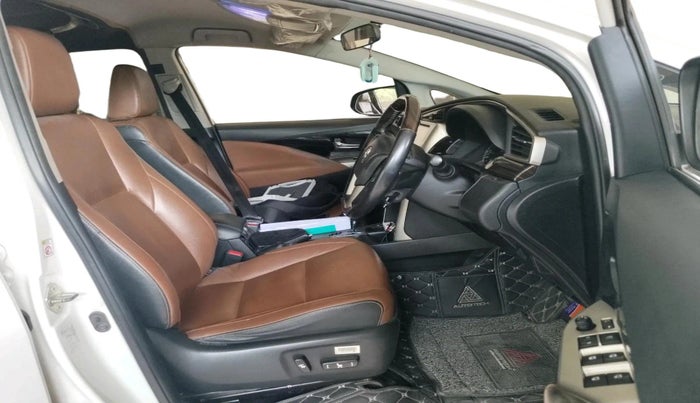 2017 Toyota Innova Crysta 2.8 ZX AT 7 STR, Diesel, Automatic, 1,57,768 km, interior