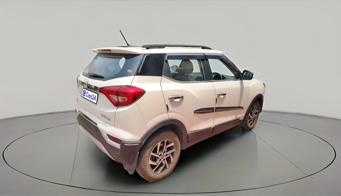 2023 Mahindra XUV300 W8 (O) 1.5 DIESEL, Diesel, Manual, 27,439 km, exterior