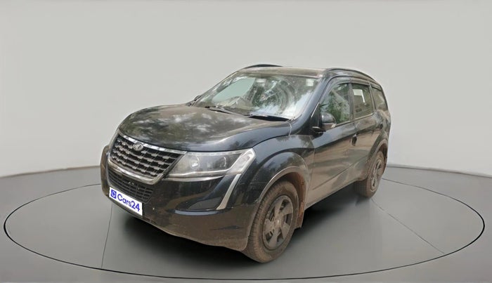 2018 Mahindra XUV500 W7, Diesel, Manual, 1,65,994 km, exterior