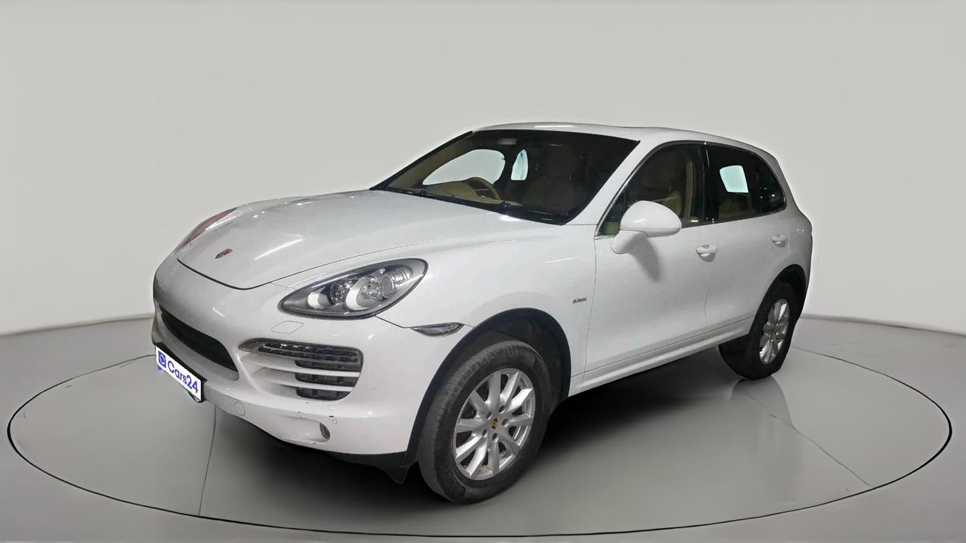 2014 Porsche Cayenne DIESEL, Diesel, Automatic, 1,50,259 km, exterior