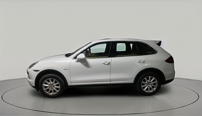 2014 Porsche Cayenne DIESEL, Diesel, Automatic, 1,50,259 km, exterior