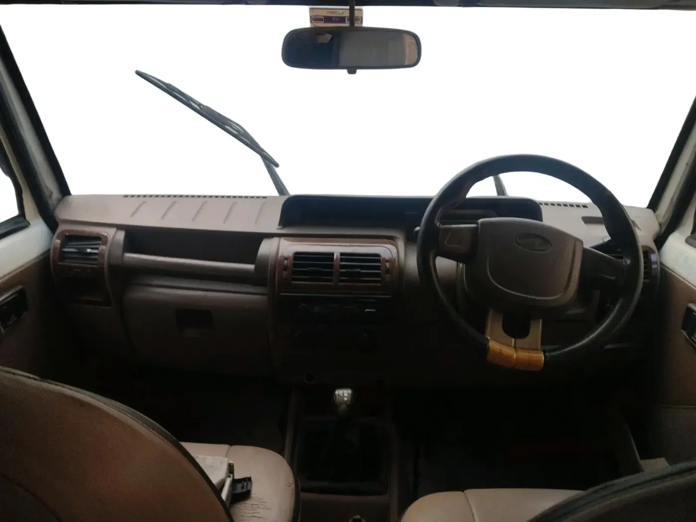 2011 Mahindra Bolero SLX BS-III, Diesel, Manual, 3,13,413 km, interior