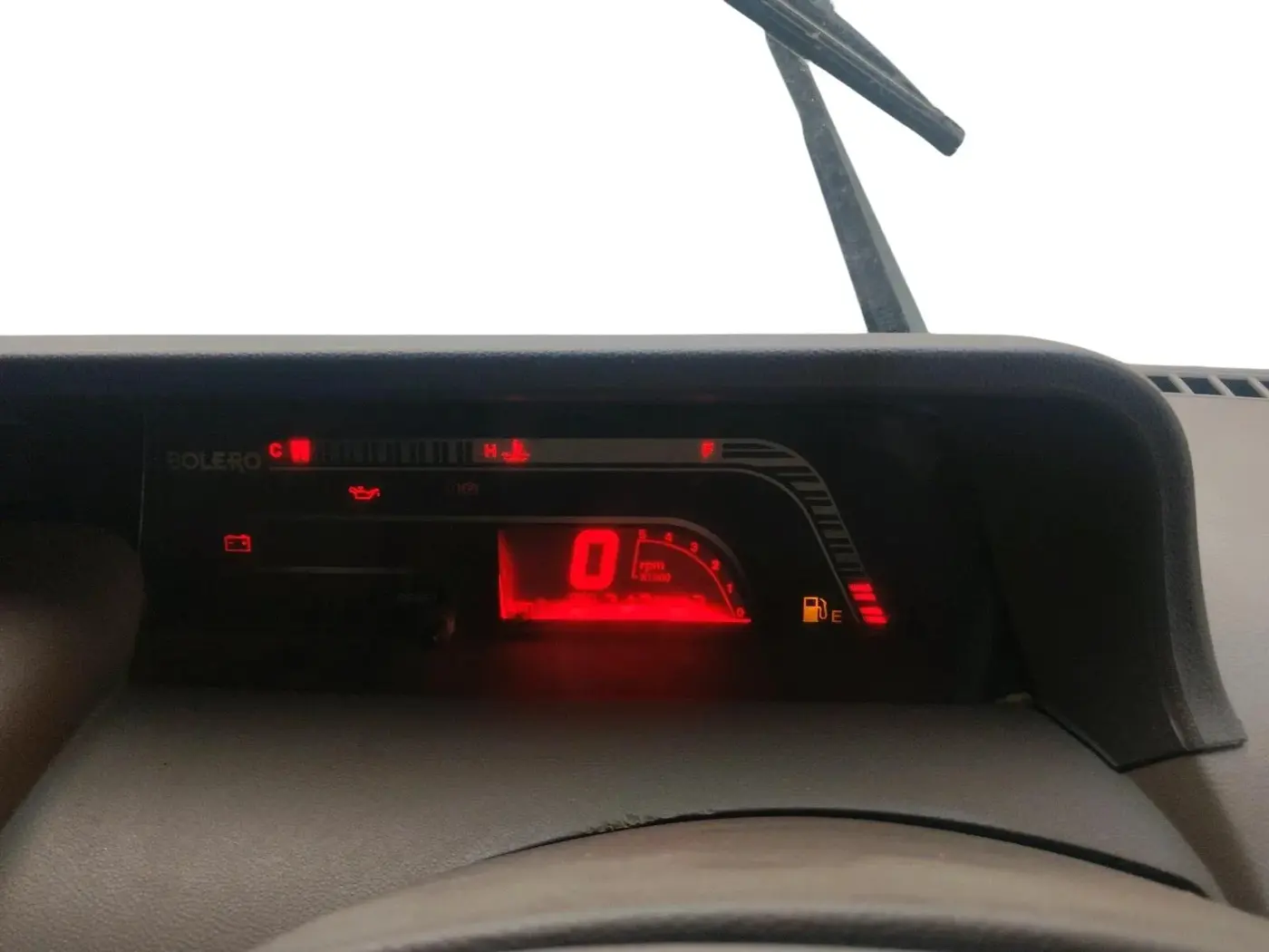 2011 Mahindra Bolero SLX BS-III, Diesel, Manual, 3,13,413 km, interior
