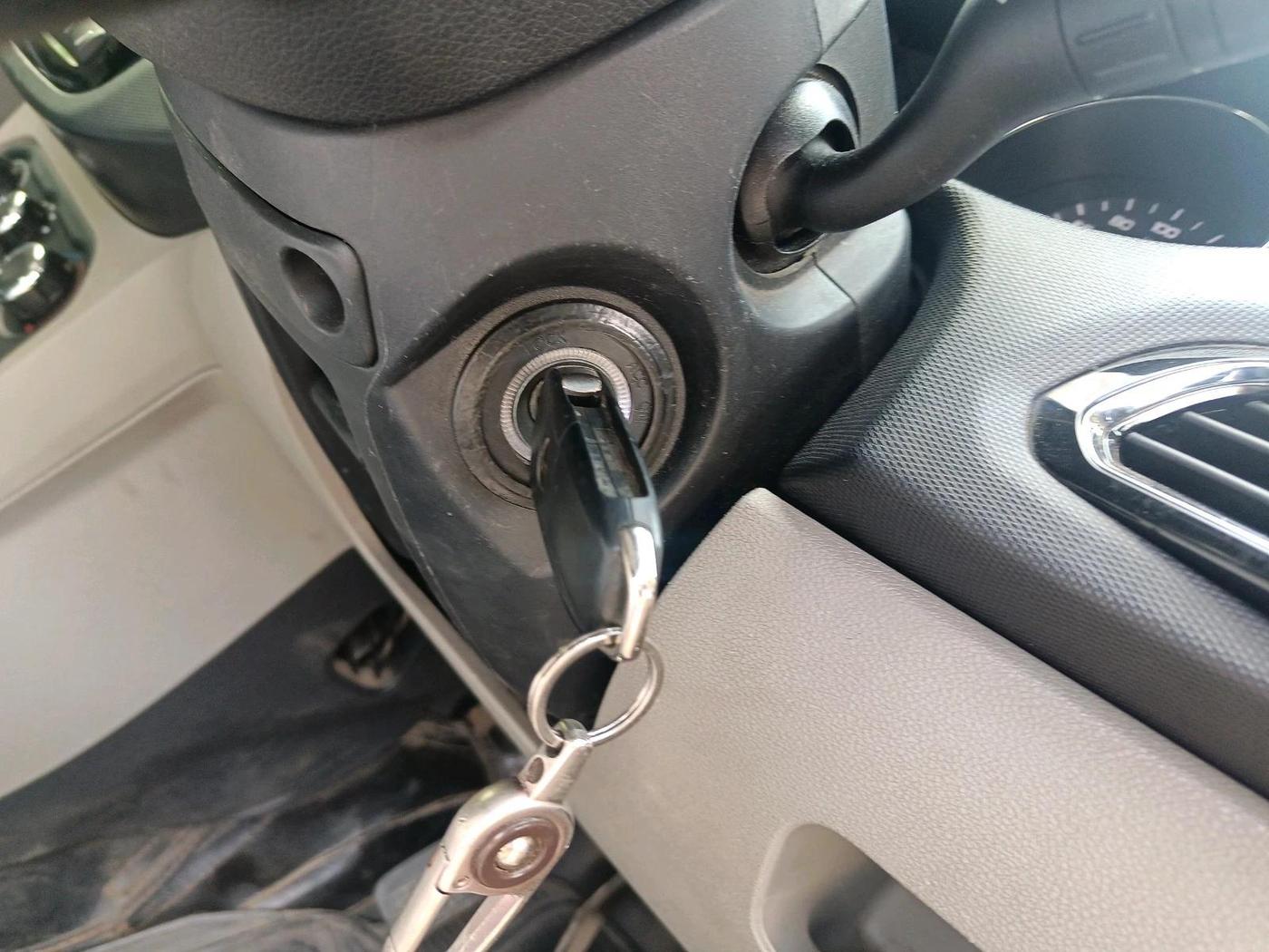 2018 Tata Tiago XZ PETROL, Petrol, Manual, 45,695 km, interior