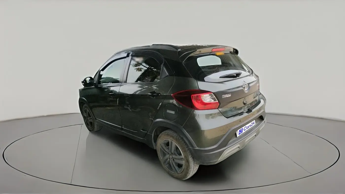 2022 Tata TIAGO NRG XZ MT, Petrol, Manual, 19,115 km, exterior