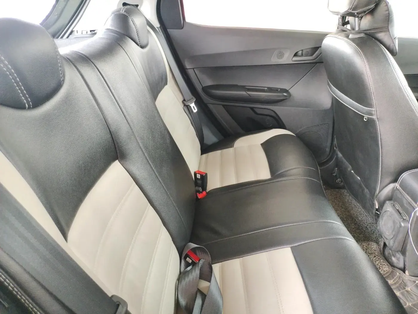 2022 Tata TIAGO NRG XZ MT, Petrol, Manual, 19,115 km, interior