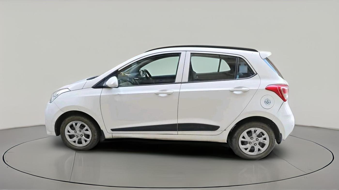 2018 Hyundai Grand i10 SPORTZ 1.2 KAPPA VTVT, Petrol, Manual, 88,221 km, exterior