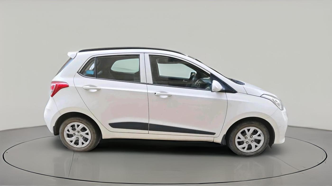 2018 Hyundai Grand i10 SPORTZ 1.2 KAPPA VTVT, Petrol, Manual, 88,221 km, exterior