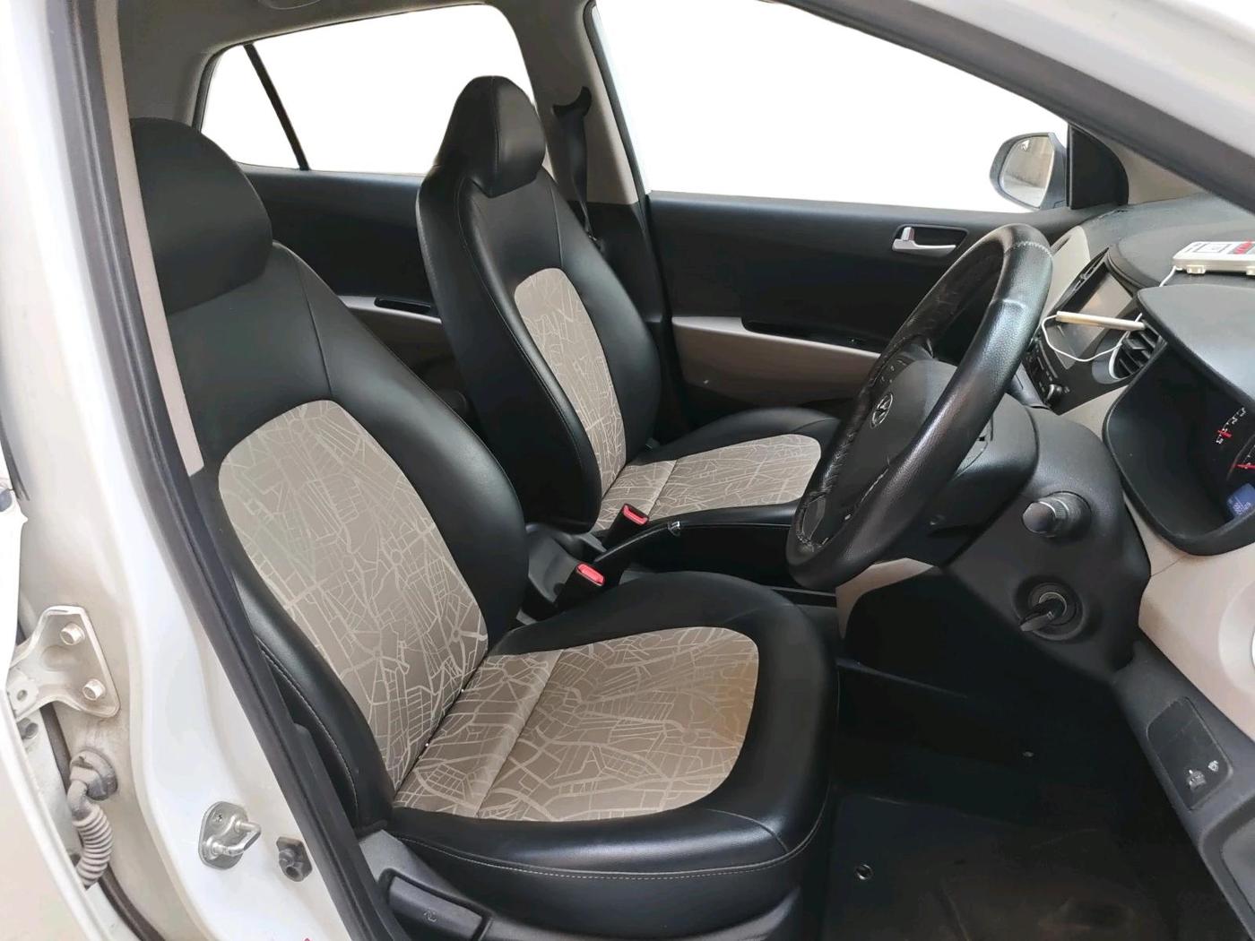 2018 Hyundai Grand i10 SPORTZ 1.2 KAPPA VTVT, Petrol, Manual, 88,221 km, interior